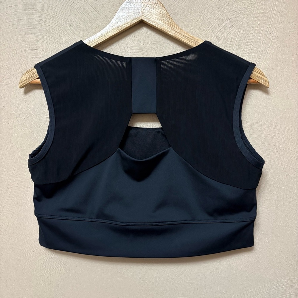 Forme Black Sports Bra - Picture 5 of 7